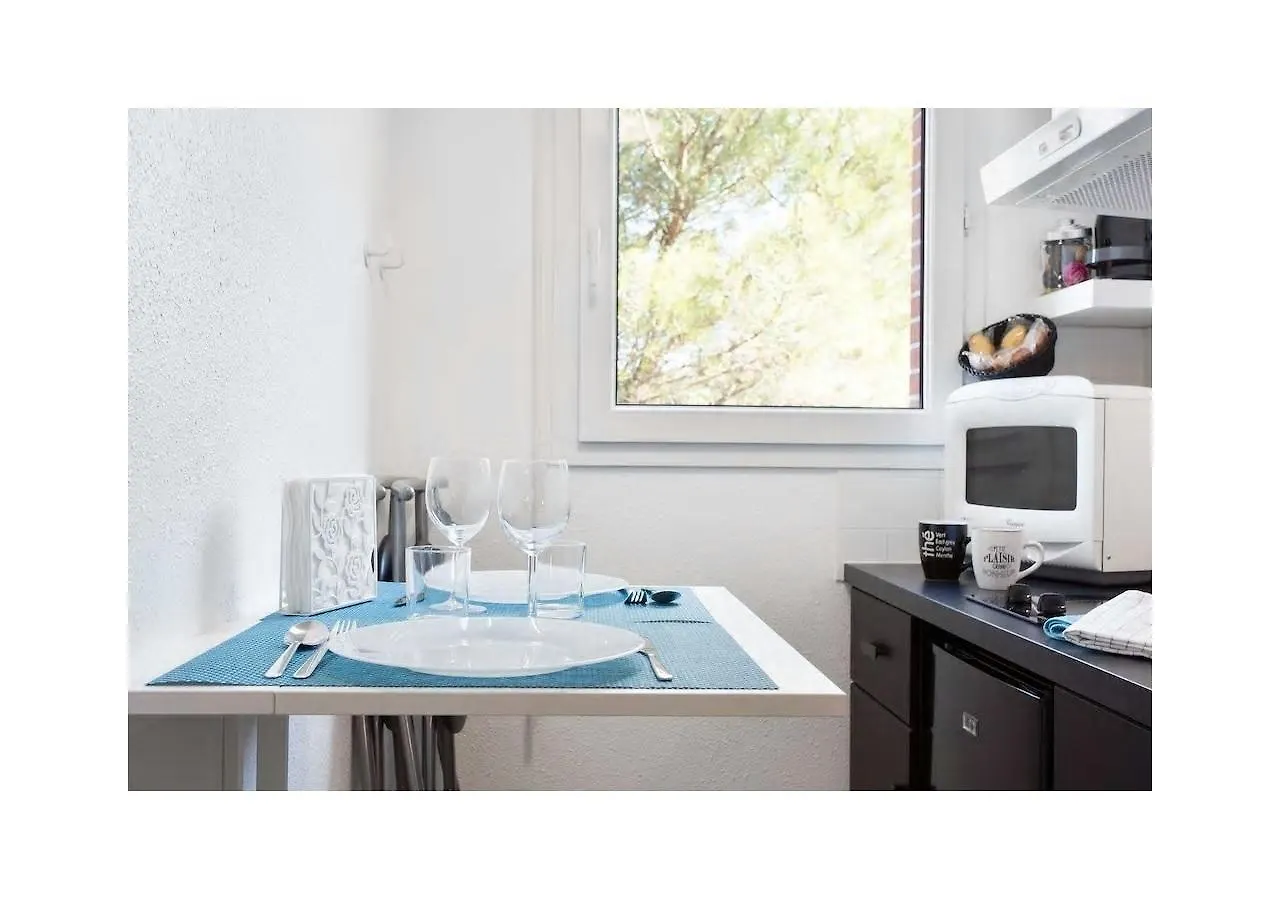 Appartement Contemporain Proche Meteo, Basso Cambo, Edf, Airbus & Thales Toulouse 0*,
